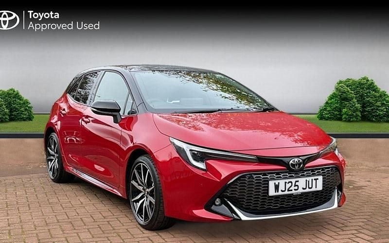 New 2025 Toyota Corolla Sport Hatchback | £26,890 (Expensive) - Image 1/4