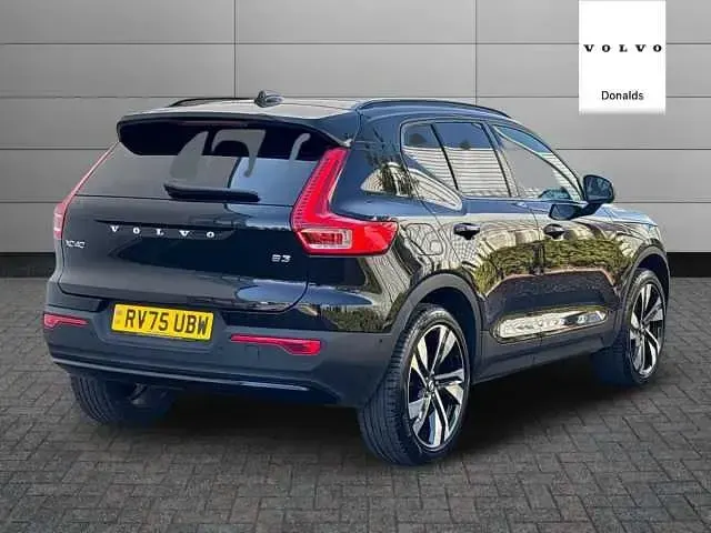 Used Volvo XC40 Ultra 161 HP (118 kW) 2025 Black SUV