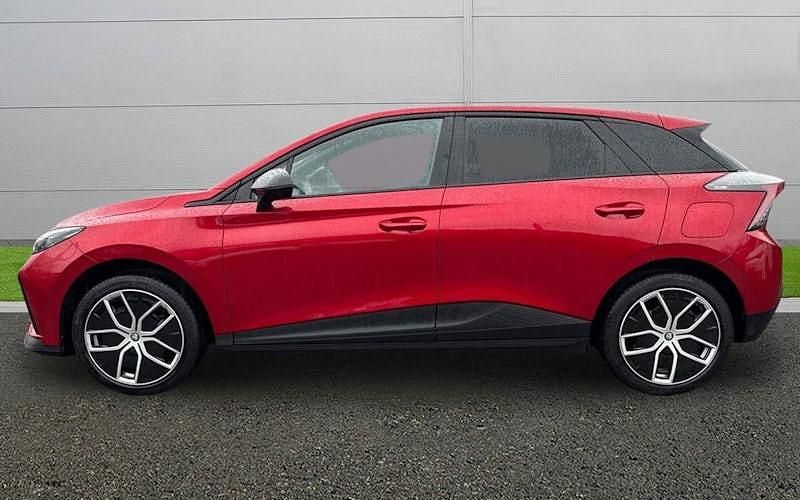 Used MG MG4 EV Trophy 150 kW (204 HP) 2025 Hatchback