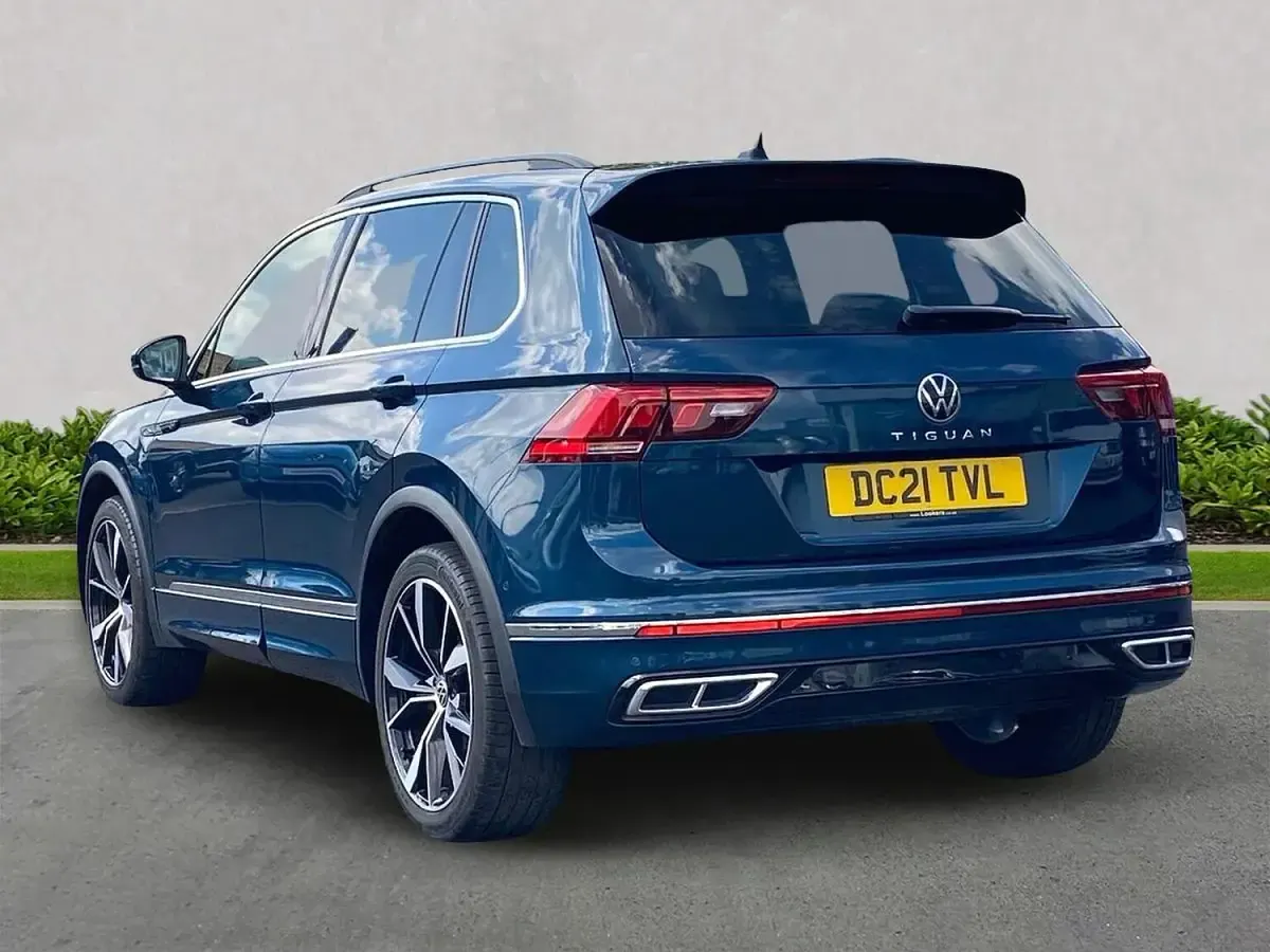 Used VW Tiguan R-line 150 HP (110 kW) 2021 Blue SUV