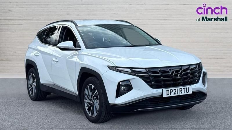 White Used 2021 Hyundai Tucson Premium SUV | £17,195 (Fair price) - Image 1/4