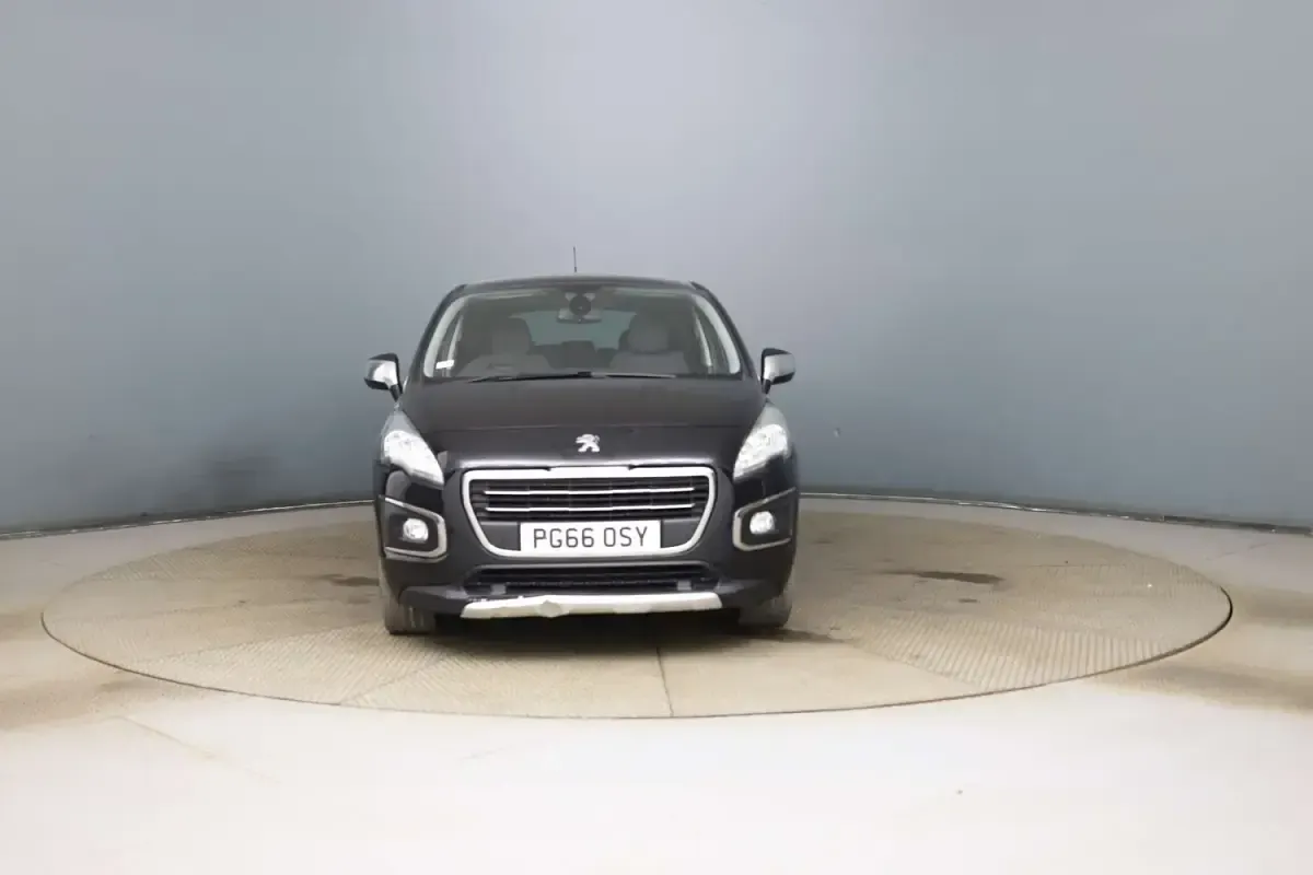 Used Peugeot 3008 Allure 120 HP (88 kW) 2016 Black SUV