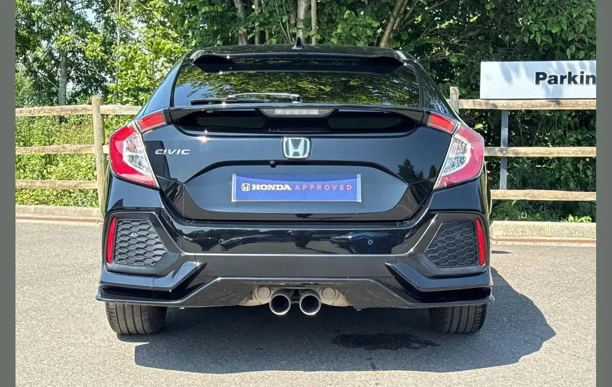 Used Honda Civic Sport 182 HP (133 kW) 2018 Crystal black Hatchback