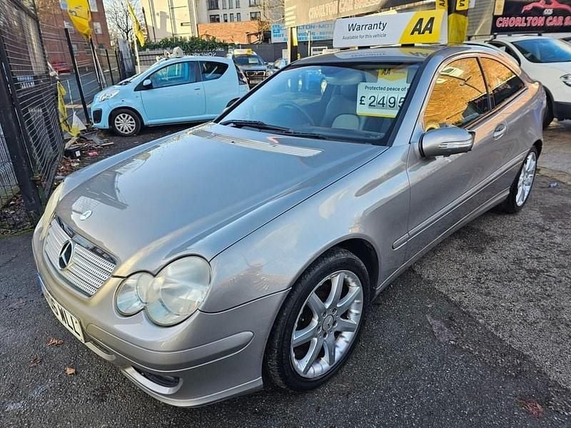 Used Mercedes C180 SE 143 HP (105 kW) 2006 Silver Coupe
