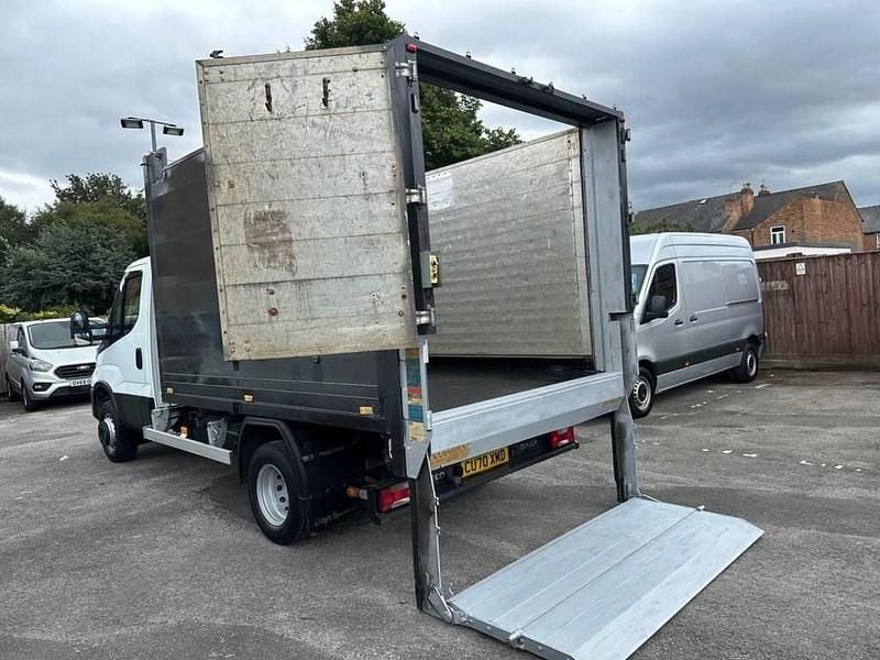 Used Iveco Daily 180 HP (132 kW) 2020 White