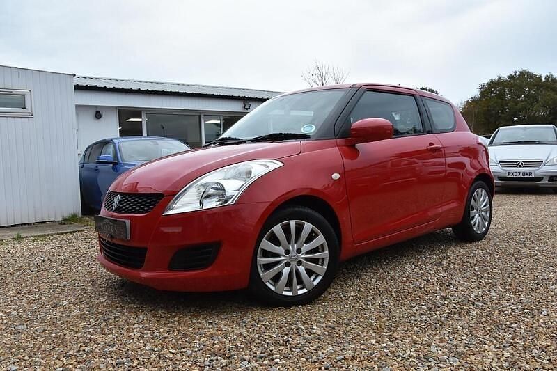 Red Used 2012 Suzuki Swift SZ3 Hatchback | £4,995 (Fair price) - Image 1/4
