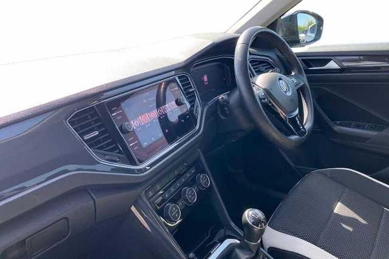 Usado VW T-Roc 150 HP (110 kW) 2019 SUV