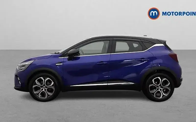 Used Renault Captur Techno 143 HP (105 kW) 2024 Blue/black SUV