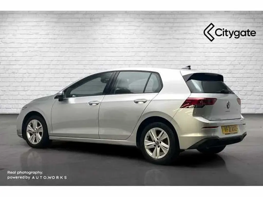 Used VW Golf VII 150 HP (110 kW) 2021 Hatchback