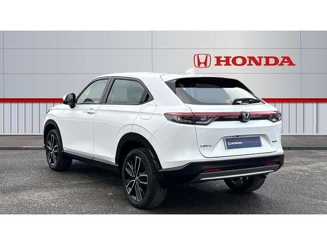 Used Honda HR-V Elegance 131 HP (96 kW) 2023 White SUV