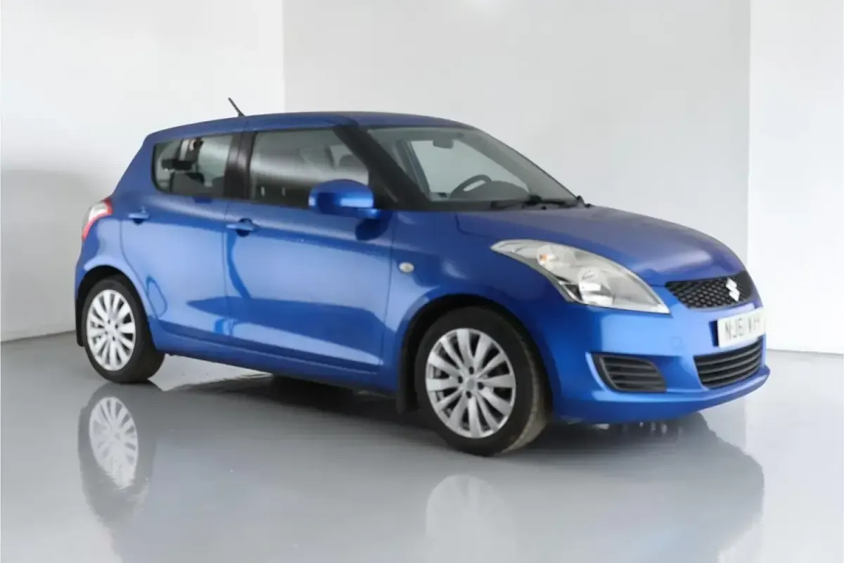 Used Suzuki Swift SZ3 94 HP (69 kW) 2011 Blue Hatchback