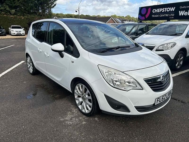 White Used 2012 Vauxhall Meriva Edition MPV | £2,499 (Good price) - Image 1/4