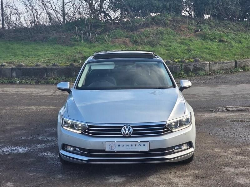 Usado VW Passat GT 150 HP (110 kW) 2019 Prateado Sedan