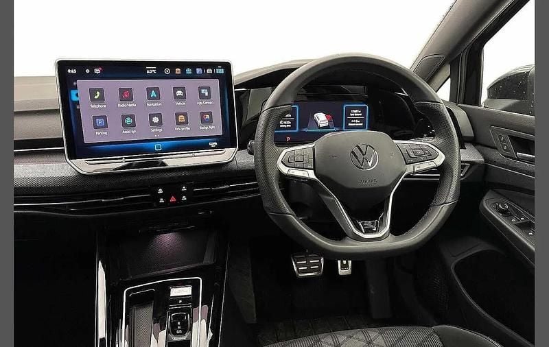 Used VW Golf VIII R-line 147 HP (108 kW) 2025 Black Hatchback