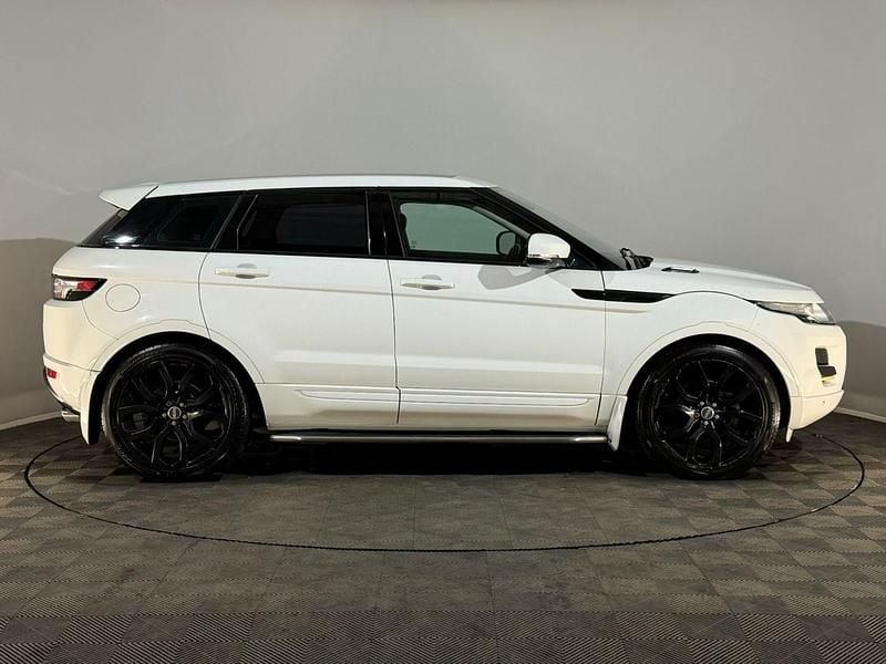 Used Land Rover Range Rover evoque Pure 190 HP (139 kW) 2011 White Estate