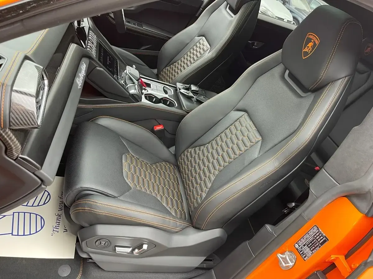 Used Lamborghini Urus 666 HP (489 kW) 2022 Orange SUV