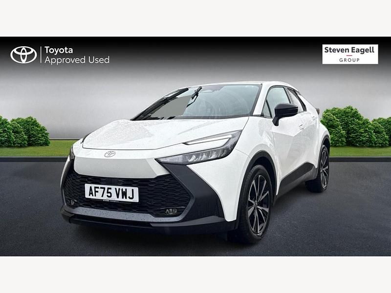 Used Toyota C-HR Design 140 HP (102 kW) 2025 White SUV