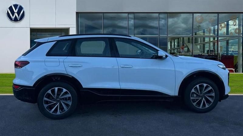 Used Audi Q6 e-tron Sport 285 kW (388 HP) 2025 White SUV