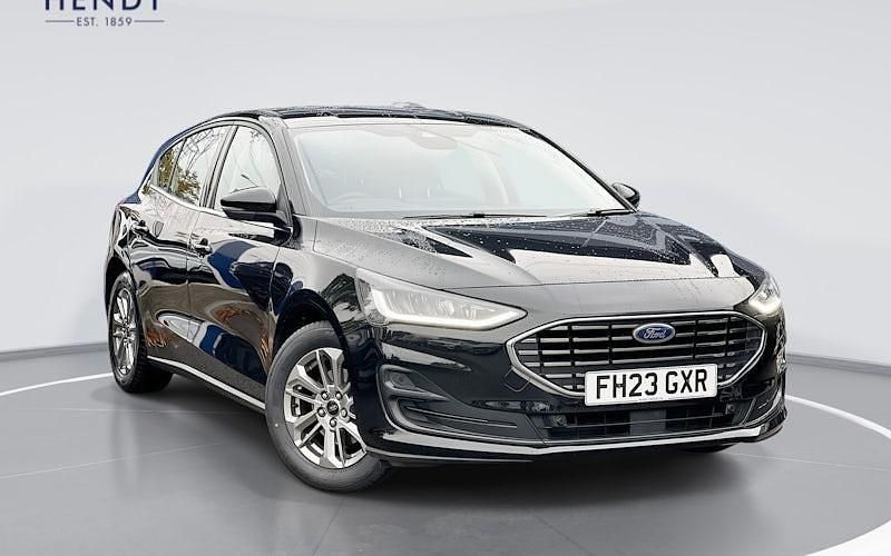Used 2023 Ford Focus Titanium Hatchback | £14,299 (Fair price) - Image 1/4