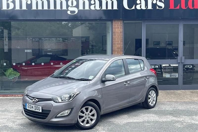 Grey Used 2014 Hyundai i20 Active Hatchback | £3,995 (Fair price) - Image 1/1