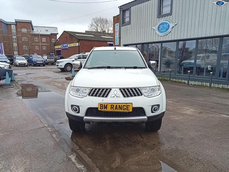 Used Mitsubishi L200 2013 White Pickup