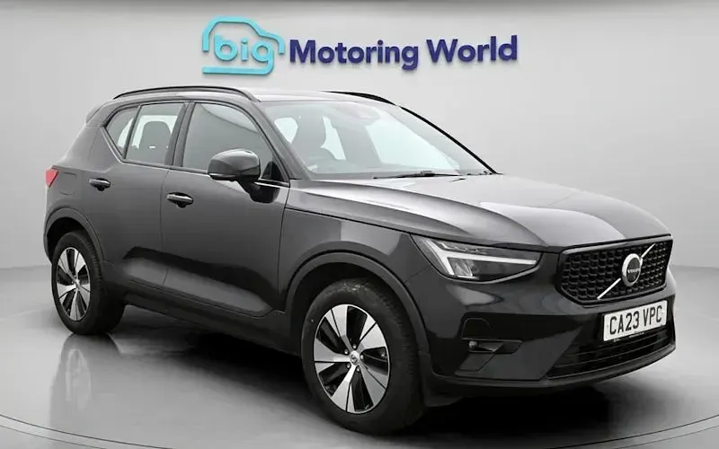 Usado Volvo XC40 Plus 211 HP (155 kW) 2023 SUV