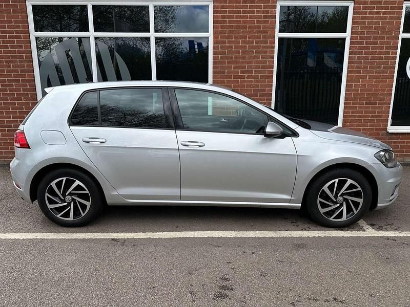 Used VW Golf VII Match 150 HP (110 kW) 2019 Silver Hatchback