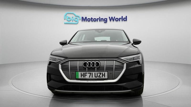 Used Audi e-tron 230 kW (313 HP) 2021 Black SUV