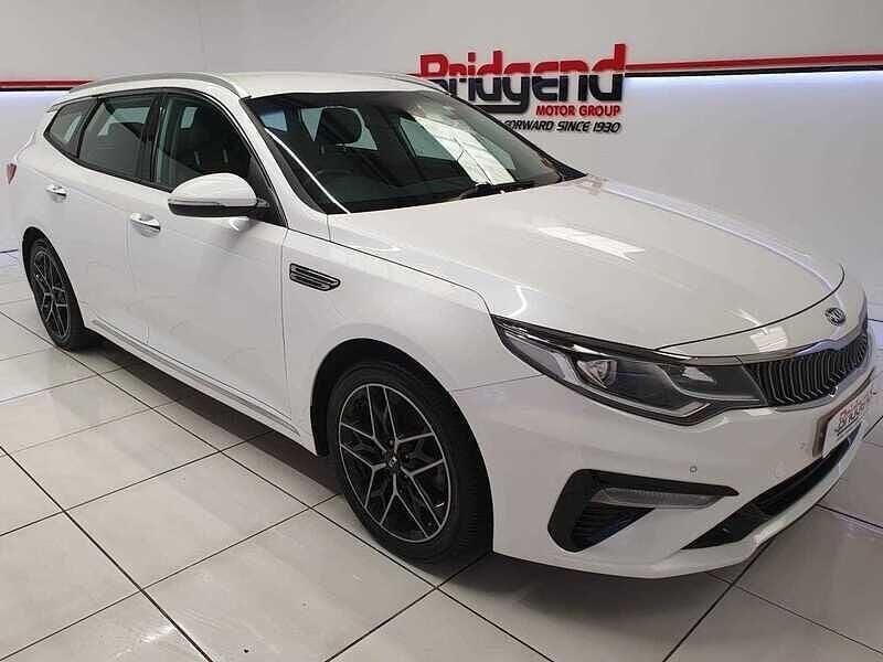 White Used 2019 Kia Optima Estate | £11,299 - Image 1/4