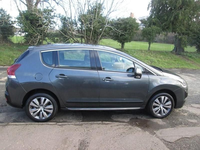 Used Peugeot 3008 Active 120 HP (88 kW) 2016 Grey SUV