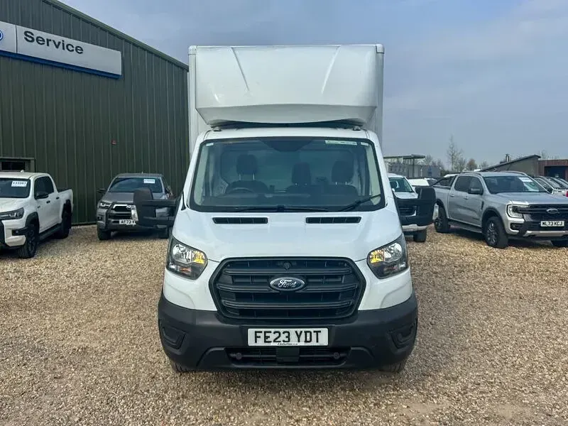 Używany Ford Transit Select 131 KM (96 kW) 2023 Biały Kabriolet