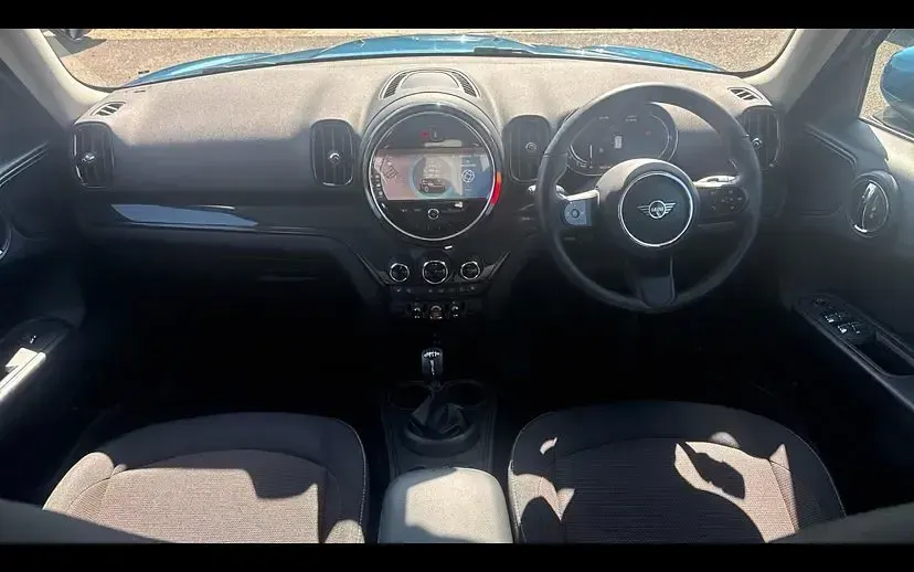 Used Mini Cooper Countryman Classic 134 HP (98 kW) 2022 Blue SUV