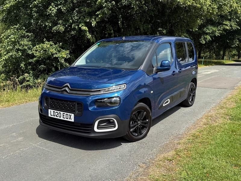 Blue Used 2020 Citroën Berlingo Flair MPV | £10,995 (Super price) - Image 1/4