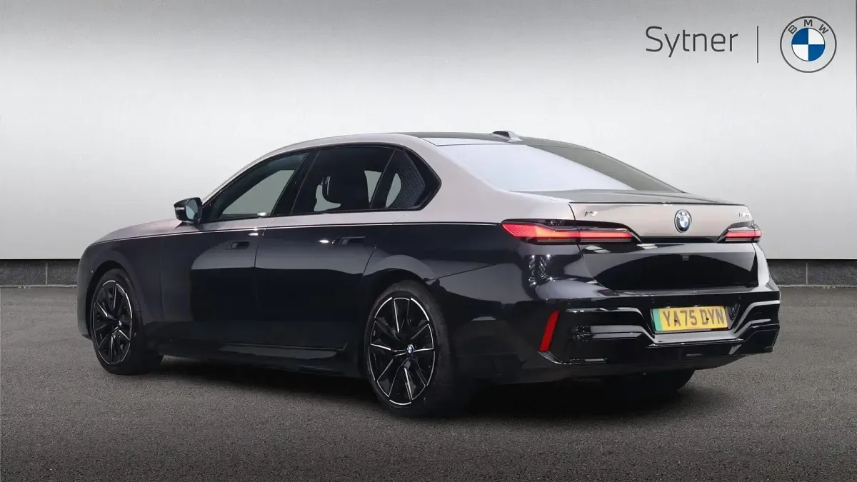 Used BMW i7 Comfort Edition 478 kW (650 HP) 2025 Black Sedan