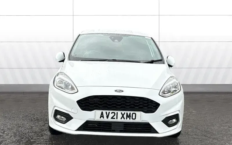 Used Ford Fiesta ST-Line 95 HP (69 kW) 2021 White Hatchback