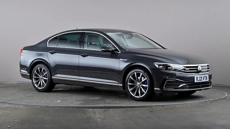Grey Used 2021 VW Passat Advance Sedan | £19,698 (Fair price) - Image 1/4