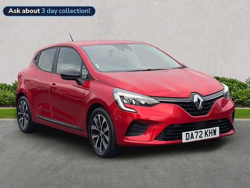 Red Used 2022 Renault Clio V Evolution Hatchback | £14,609 (Good price) - Image 1/4