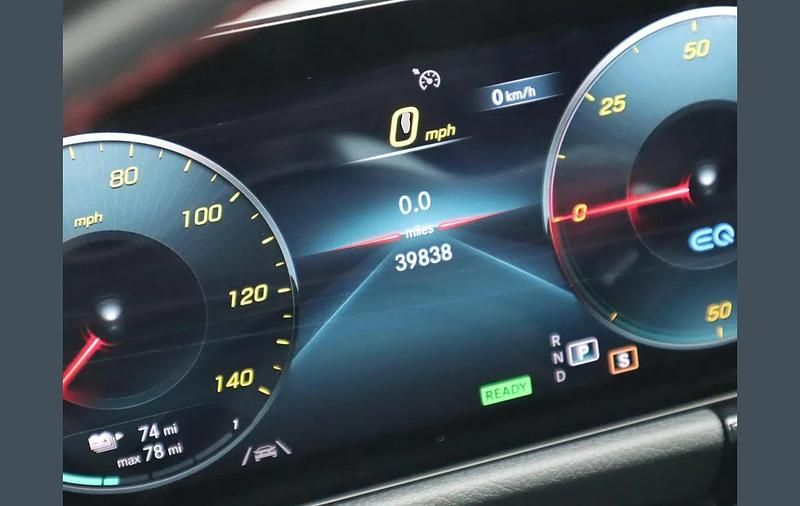 Used Mercedes EQA250 AMG line 139 kW (190 HP) 2022 Grey SUV