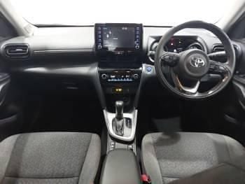 Used Toyota Yaris Hybrid 116 HP (85 kW) 2023 Grey Estate