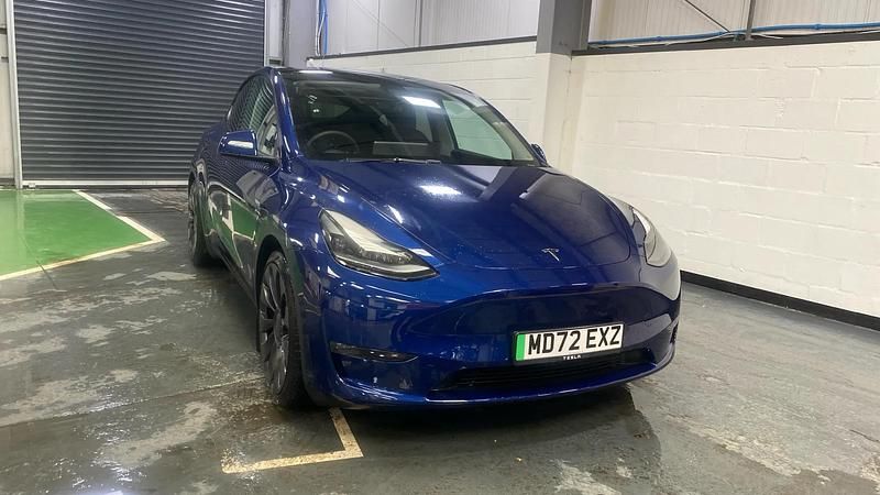 Used Tesla Model Y Performance 313 kW (426 HP) 2023 Blue SUV