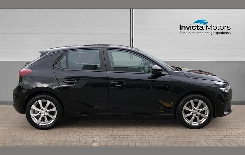 Used Vauxhall Corsa Design Edition 75 HP (55 kW) 2022 Black Hatchback