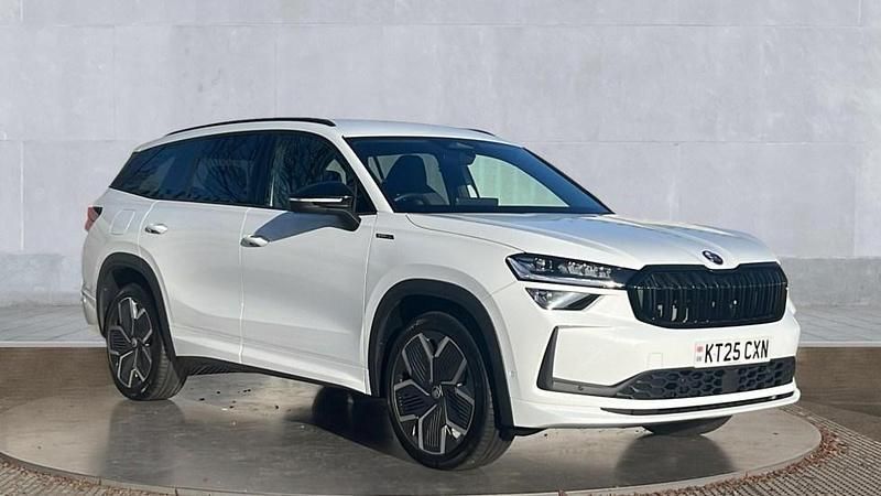Used Skoda Kodiaq SportLine 193 HP (141 kW) 2025 White SUV