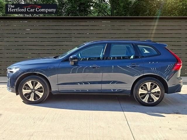 Used Volvo XC60 Plus 350 HP (257 kW) 2024 SUV