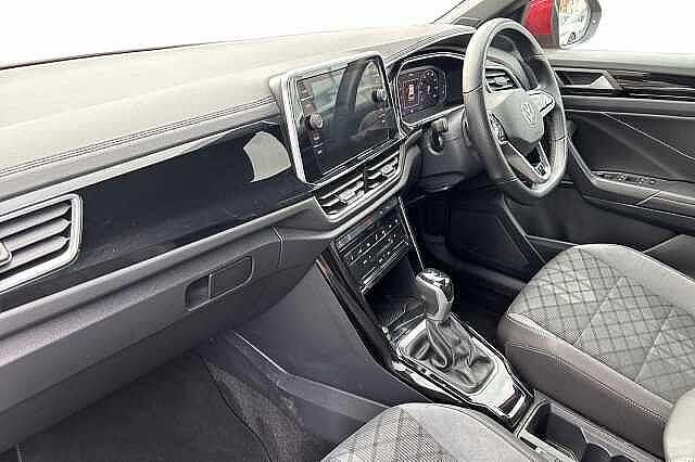 Used VW T-Roc R-line 150 HP (110 kW) 2022 Red SUV