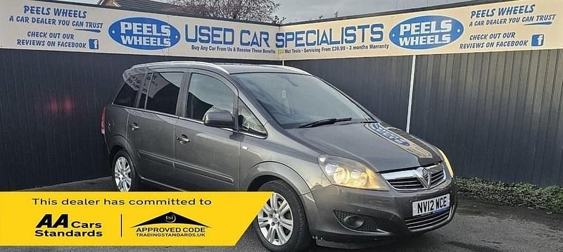 Grey Used 2012 Vauxhall Zafira Design Edition MPV | £2,675 (Fair price) - Image 1/4