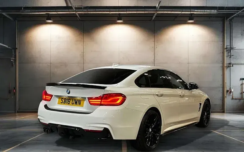 Used BMW 420 Coupé M Sport 190 HP (139 kW) 2018 White Coupe