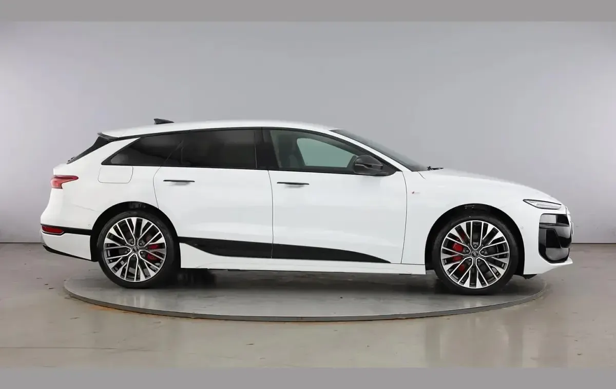 Novo Audi A6 e-tron Performance 269 kW (367 HP) 2025 Branco Carrinha