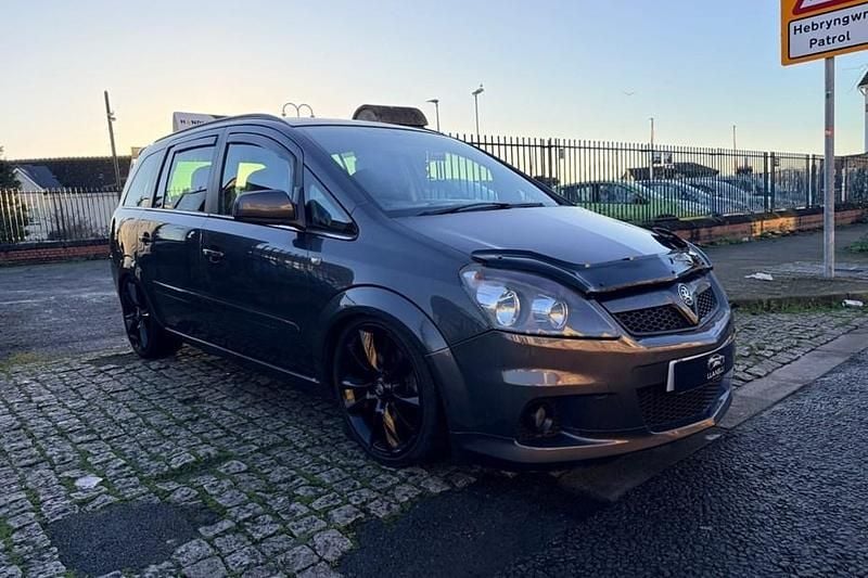 Used Vauxhall Zafira 110 HP (80 kW) 2011 Grey MPV