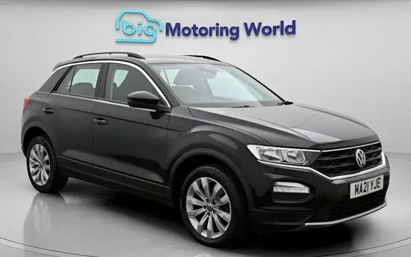 Used VW T-Roc SE 110 HP (80 kW) 2021 SUV