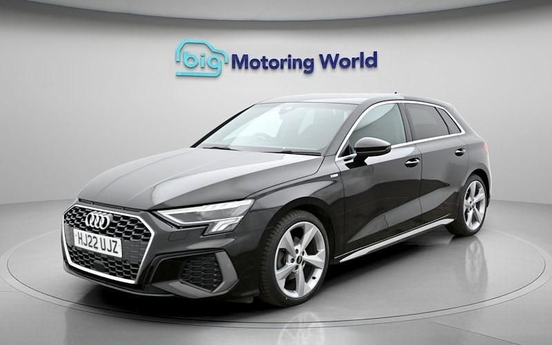 Used Audi A3 Sportback S-Line 150 HP (110 kW) 2024 Hatchback